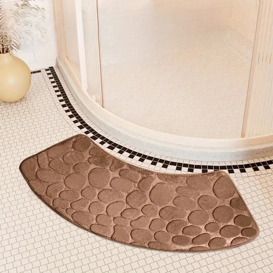 Alera | Non Slip Bath Mat – Curved Design, Polyester Material 0