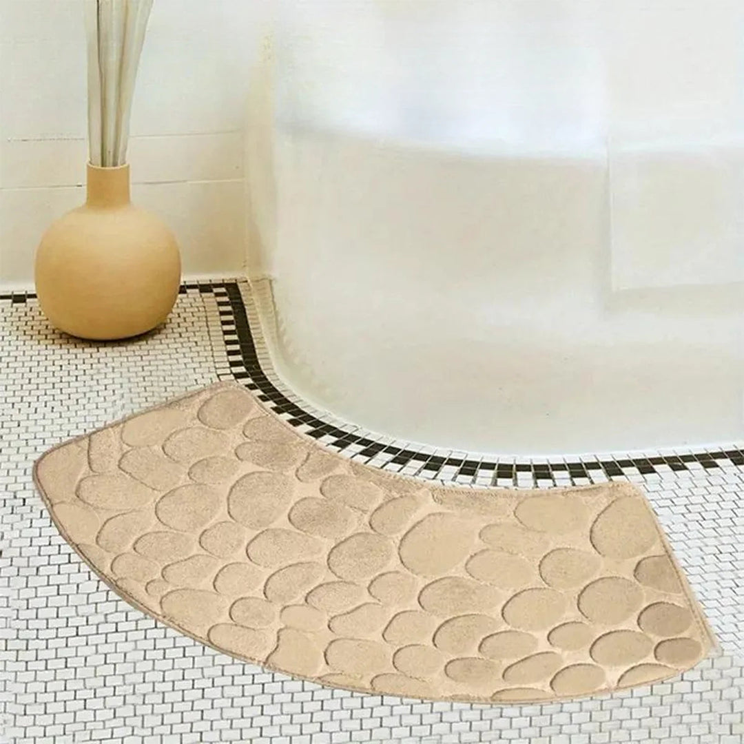 Alera | Non Slip Bath Mat – Curved Design, Polyester Material 4