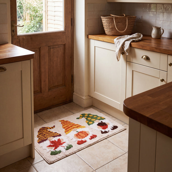 Dale | Fall Harvest Entryway Rug, Pumpkin, Leaves & Gnome Designs