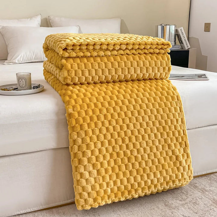 Elara | Checkered Blanket – Soft Velvet Fabric, Cozy Design 1