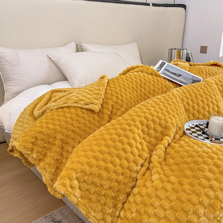 Elara | Checkered Blanket – Soft Velvet Fabric, Cozy Design 3