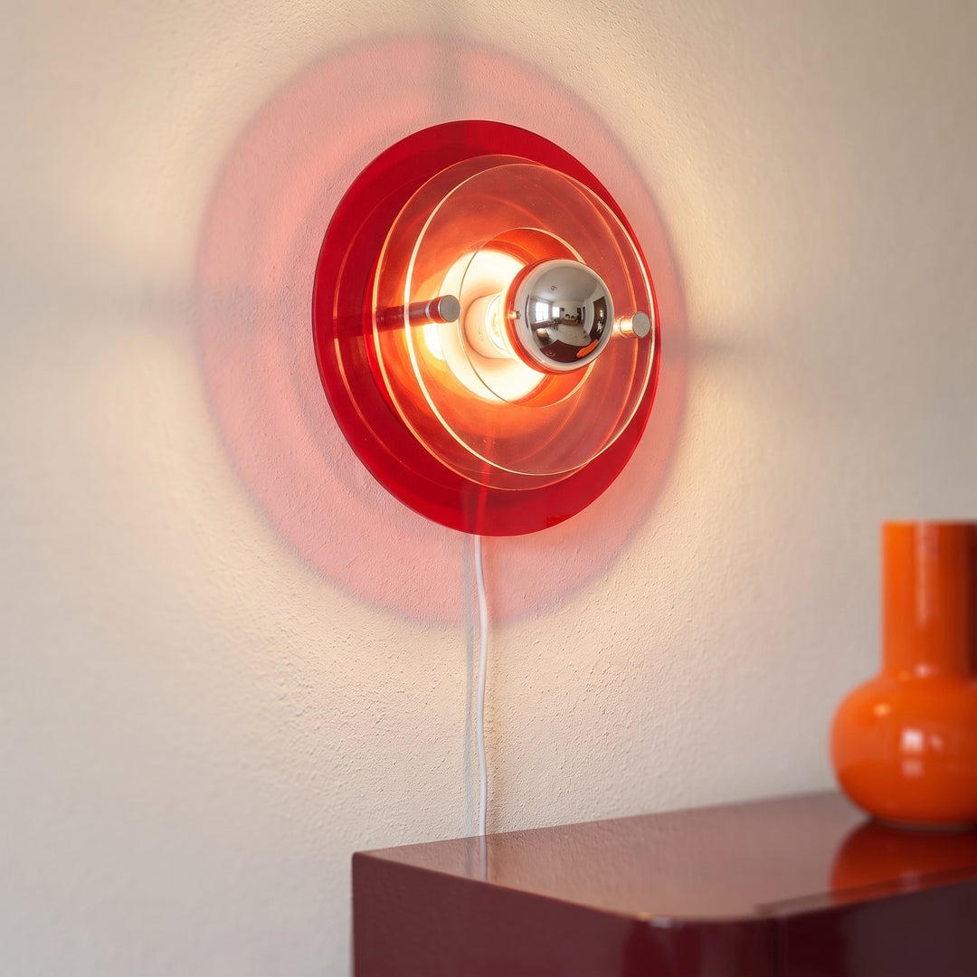 Retrovo | Bauhaus Round Acrylic Wall Lamp Flying Saucer Design