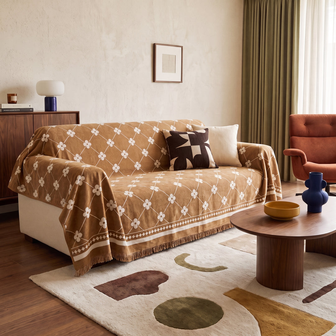 Naveo | Fringed Clover Jacquard Chenille Sofa Throw Cover for Couch