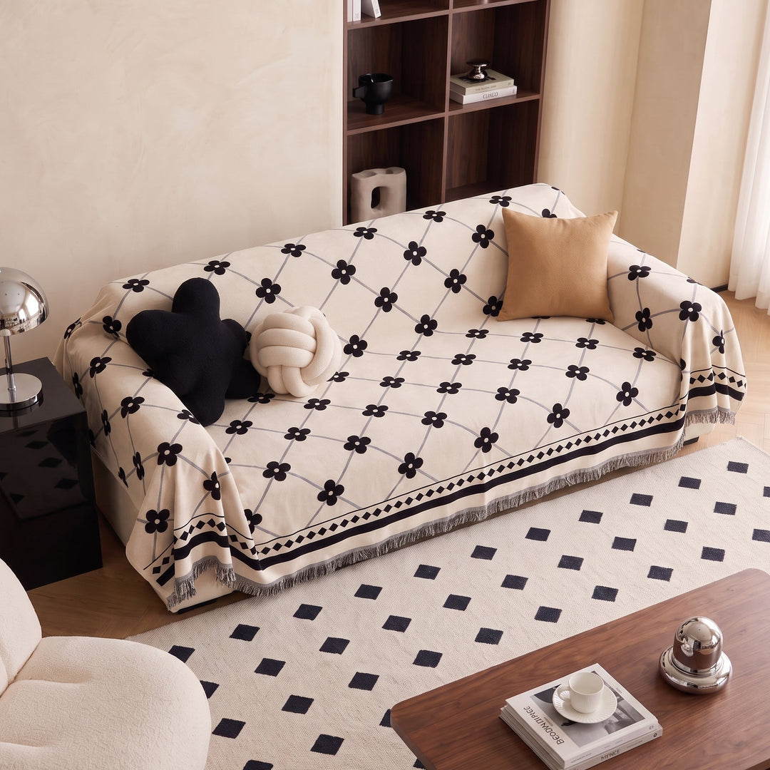 Naveo | Fringed Clover Jacquard Chenille Sofa Throw Cover for Couch