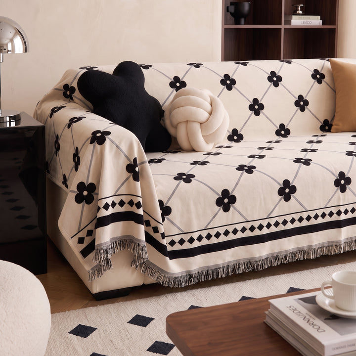 Naveo | Fringed Clover Jacquard Chenille Sofa Throw Cover for Couch
