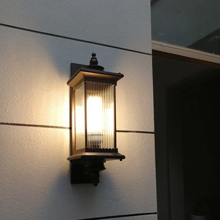 Lunara | Outdoor Wall Lantern – Weatherproof Design, Aluminum & Glass 3