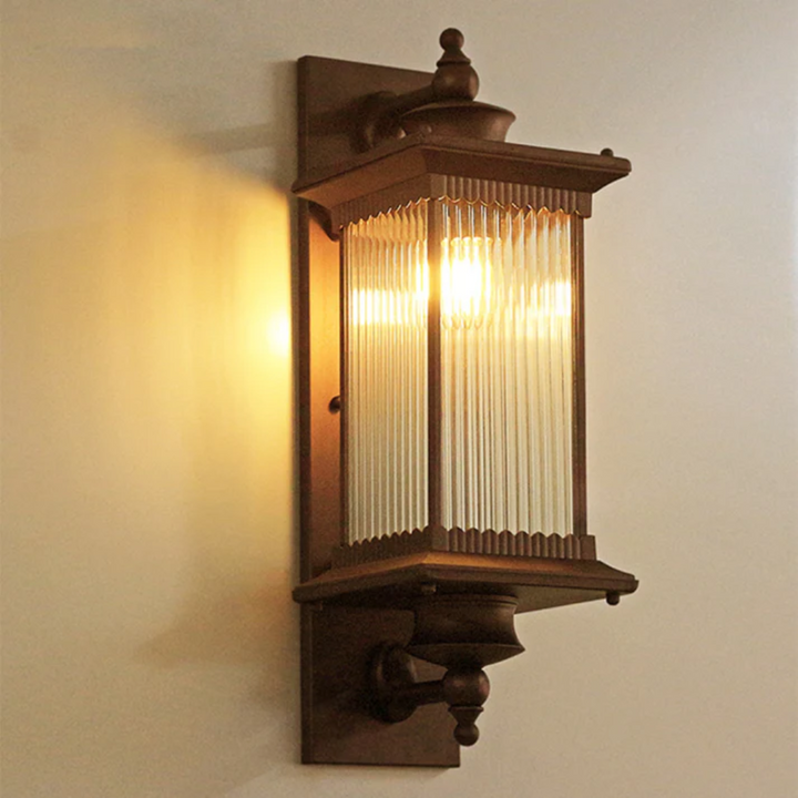 Lunara | Outdoor Wall Lantern – Weatherproof Design, Aluminum & Glass 4