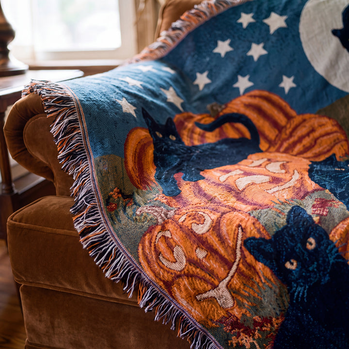 Merlin | Halloween Woven Throw Blanket Black Cat Jacquard Tassel Blanket