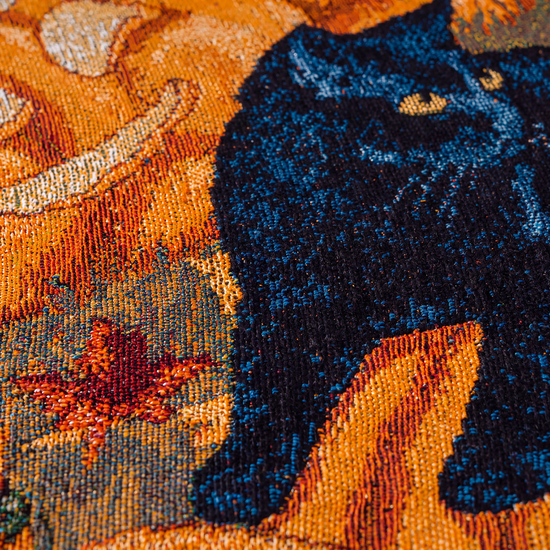 Merlin | Halloween Woven Throw Blanket Black Cat Jacquard Tassel Blanket
