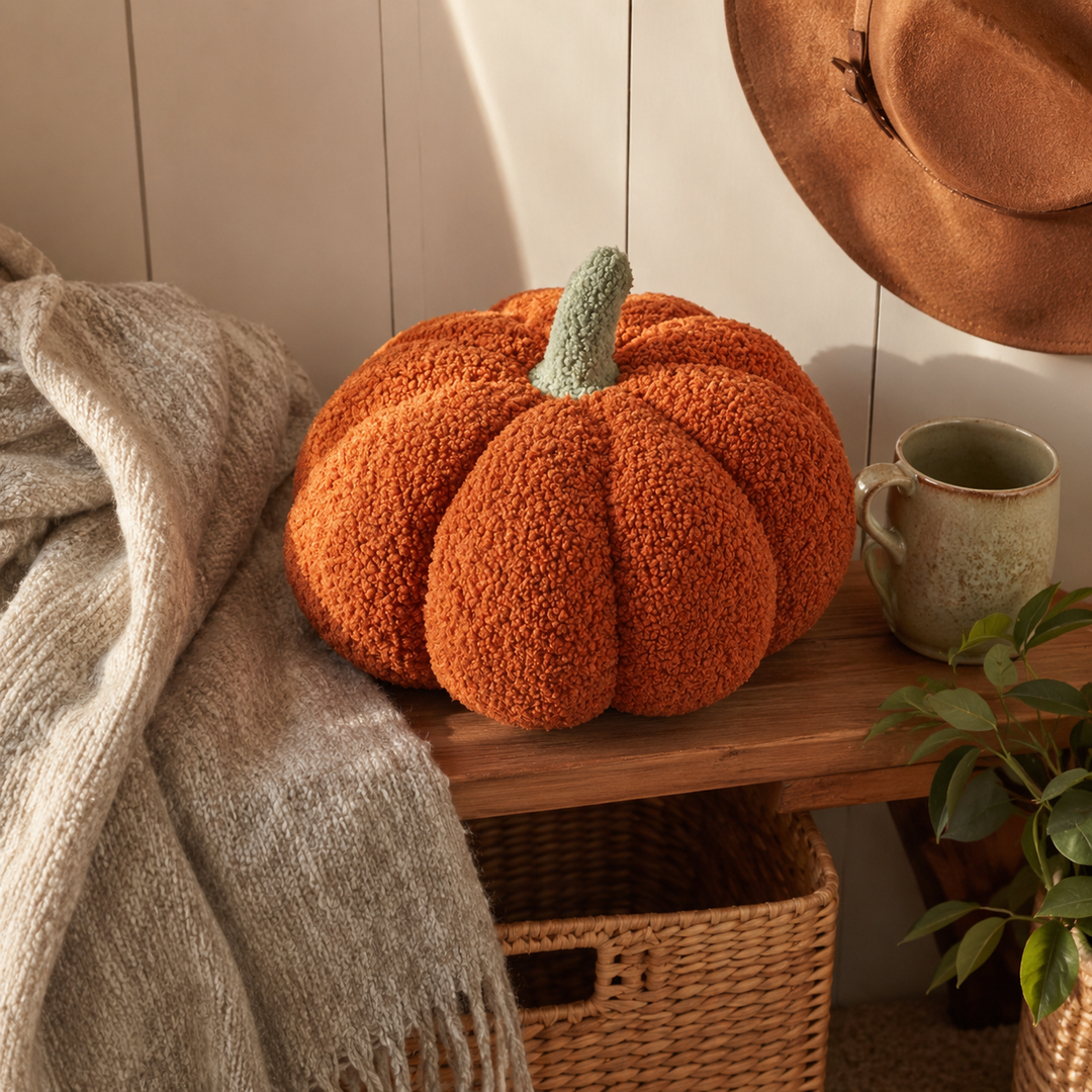 Pomi | Soft Pumpkin Shaped Cushion with Boucle Texture for Fall Home Decor
