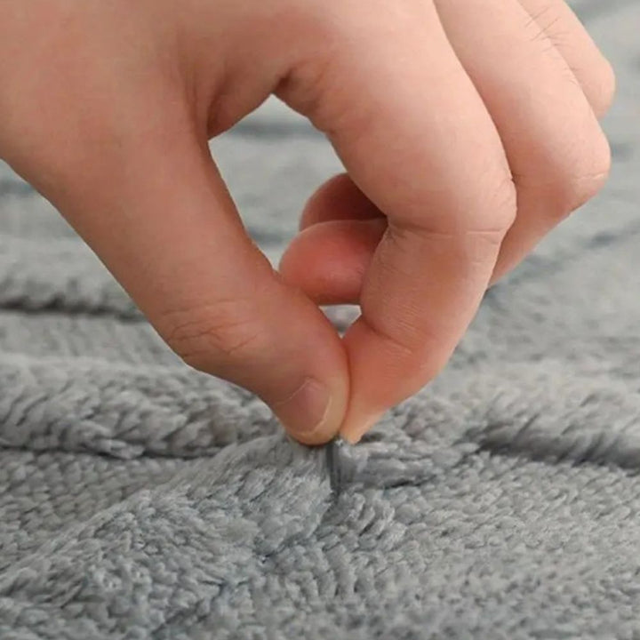 Raya | Bath Mat – Ultra-Soft Microfiber, Diamond Jacquard Design 5
