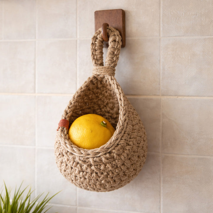 Rustic Jute Hanging Storage Basket – Wall-Mounted Holder for Fruit, Veg & Planters