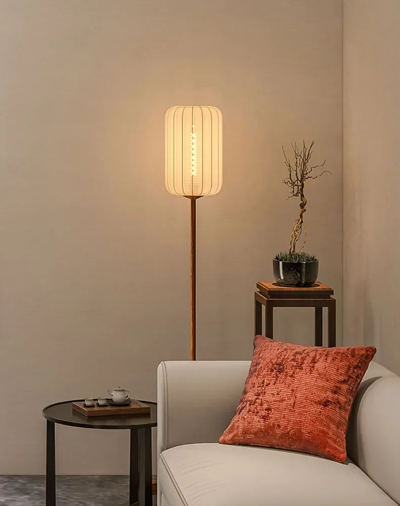 Solin Fabric Floor Lamp – Wooden Base with Soft Ambient Light