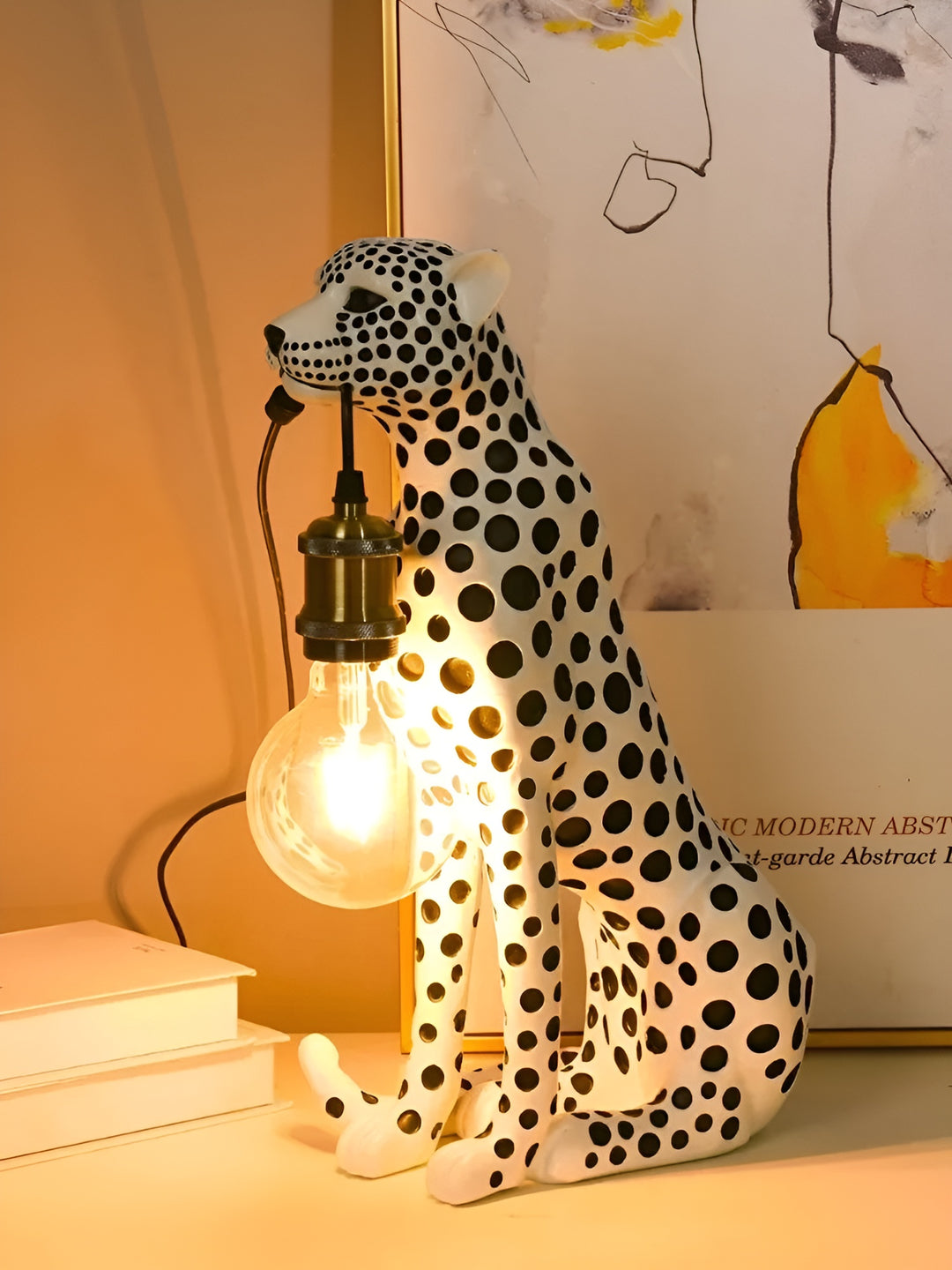 Leopard Resin Table Lamp | Art Deco Style Lamp