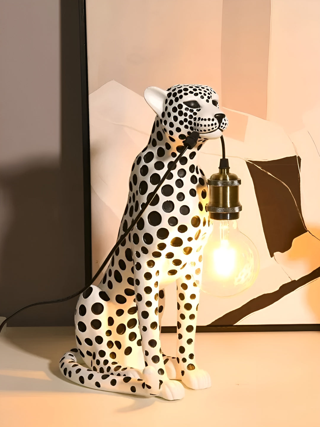 Leopard Resin Table Lamp | Art Deco Style Lamp