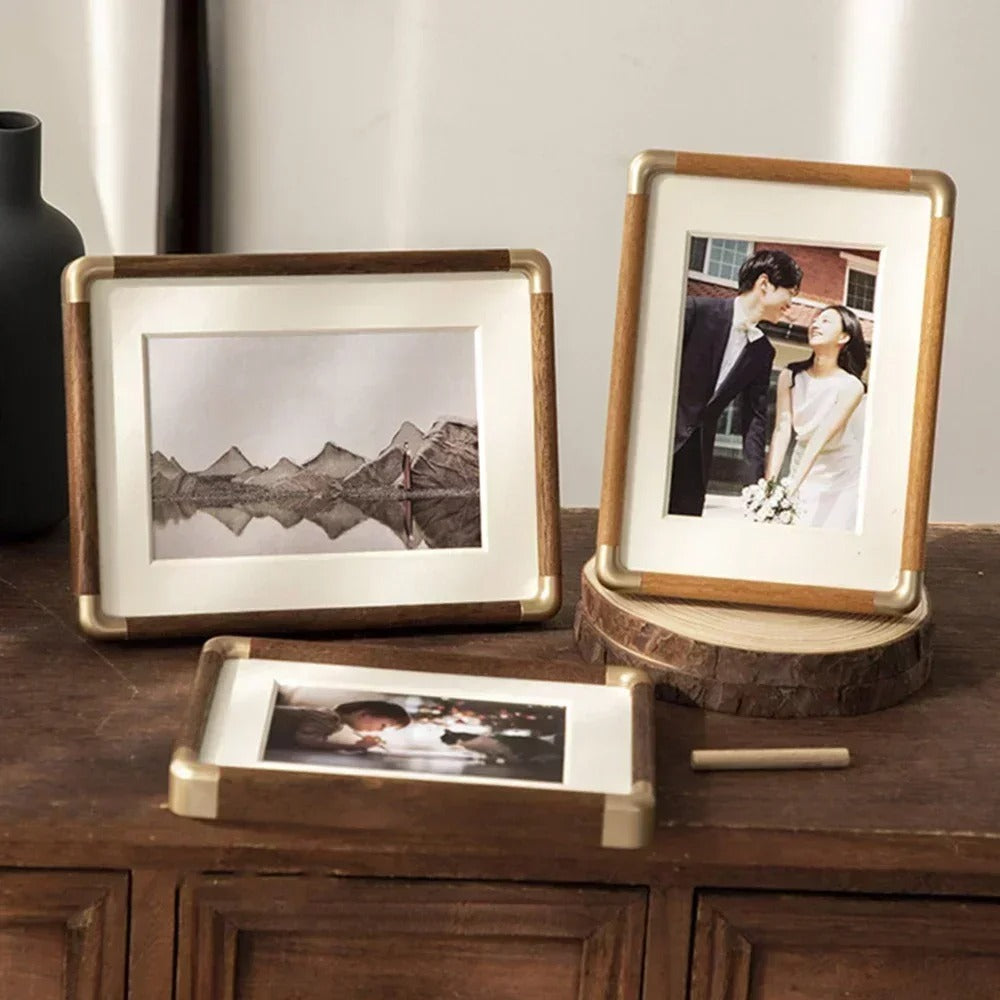 Vireo | Photo Frame – Freestanding Design, Solid Wood & Brass Accents 1